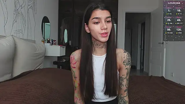 vinkitinkii online show from 10/31/25, 07:27