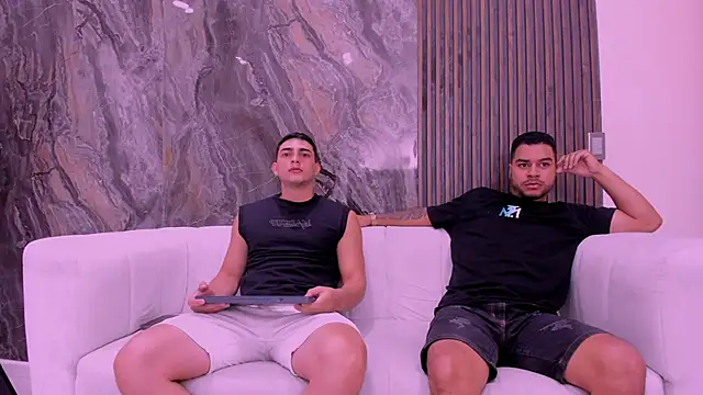 Snapshot of hot__guys_ chatting on 12/03/25, 01:43 hot guys online show from 12/03/25, 01:43