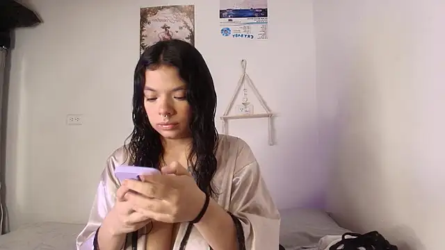 Snapshot of yungelitamor_ chatting on 03/08/25, 05:28 yungelitamor online show from 03/08/25, 05:28