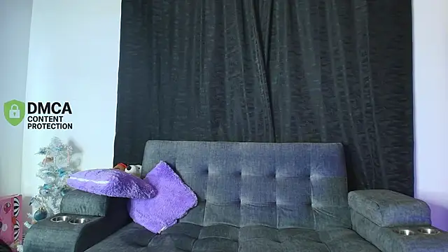 yungelitamor  online show from 01/07/26, 05:23