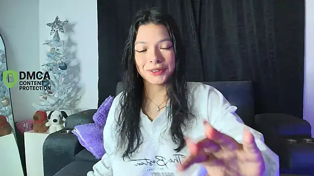 yungelitamor  online show from 01/06/26, 05:00