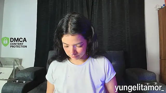 Snapshot of yungelitamor_ chatting on 09/28/25, 05:03 yungelitamor online show from 09/28/25, 05:03