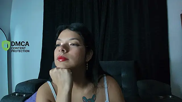 yungelitamor  online show from 03/17/26, 05:21