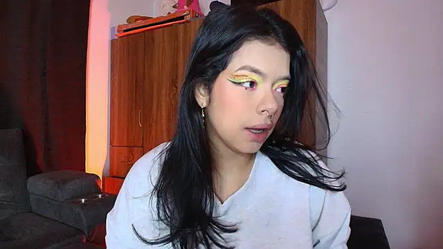 Snapshot of yungelitamor_ chatting on 07/12/26, 05:41 yungelitamor online show from 07/12/26, 05:41