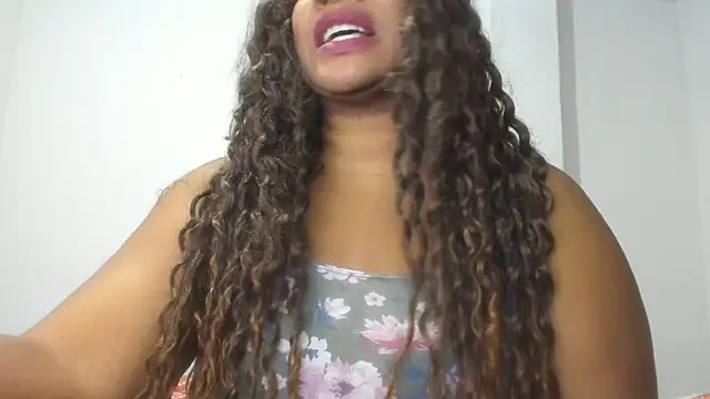 Snapshot of Camila_sandoval_01 chatting on 03/05/25, 04:02 Camila sandoval 01 online show from 03/05/25, 04:02