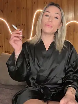 petrouchkaaa  online show from 02/23/26, 11:44