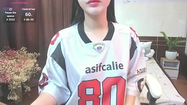 Mimini- online show from 11/22/25, 04:33