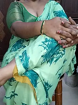 yours-kavaya online show from 10/15/25, 03:05