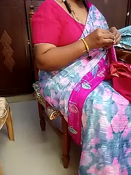 yours-kavaya online show from 10/25/25, 01:45