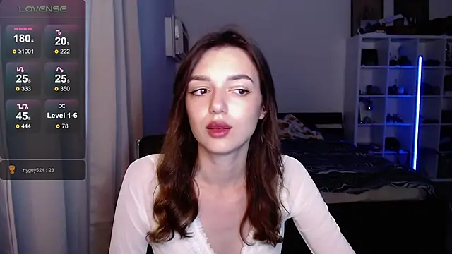 olivia jeas online show from 03/05/25, 12:49