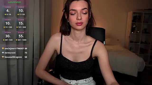 Snapshot of olivia_jeas chatting on 02/03/26, 02:53 olivia jeas online show from 02/03/26, 02:53