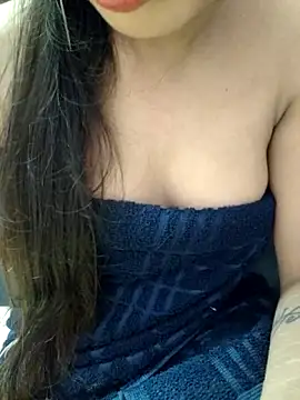 Snapshot of Roshni_98 chatting on 09/11/25, 06:46 Roshni 98 online show from 09/11/25, 06:46