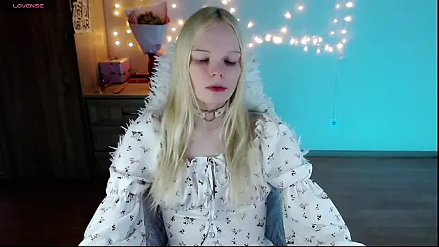 Emily Nyaffee online show from 03/10/25, 09:23