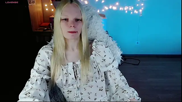 Emily Nyaffee online show from 03/20/25, 07:14