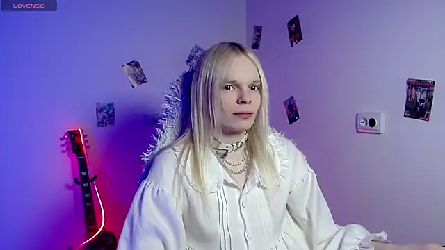 Emily Nyaffee online show from 03/15/26, 07:10
