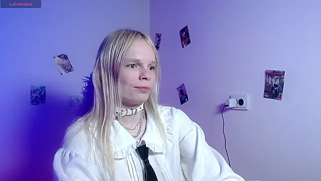 Emily Nyaffee online show from 03/12/26, 08:29