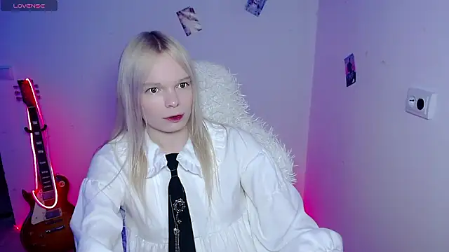 Emily Nyaffee online show from 03/08/26, 08:45