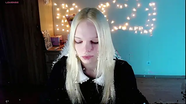 Emily Nyaffee online show from 02/26/25, 11:09