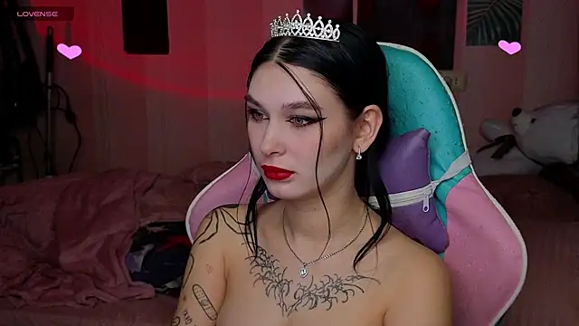 Amanda Tender online show from 11/07/25, 12:48