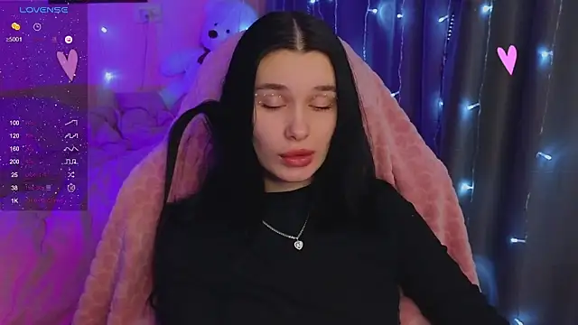 Amanda Tender online show from 11/13/25, 10:57