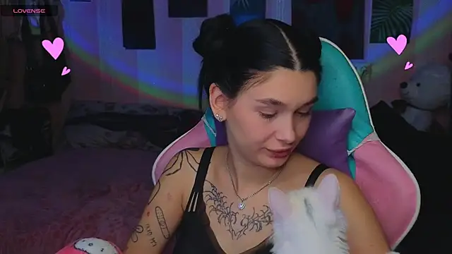 Amanda Tender online show from 09/23/25, 12:17