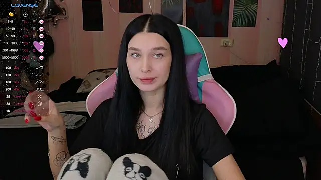Amanda Tender online show from 02/04/25, 09:10