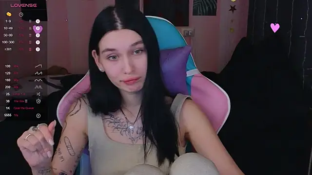 Amanda Tender online show from 12/30/24, 08:47