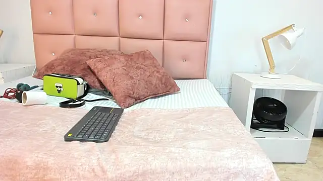 lhiamfit online show from 11/09/25, 05:11