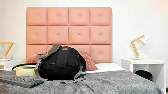 lhiamfit online show from 11/16/25, 12:37