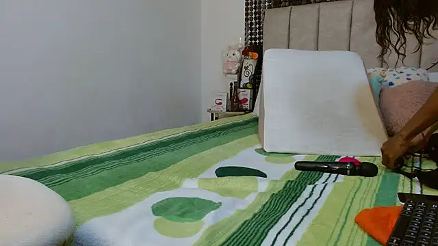 Wilson Siara online show from 11/26/25, 03:06