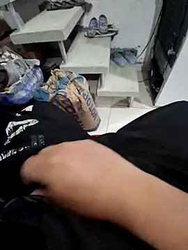 Jununnk online show from 09/19/25, 09:41