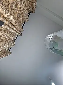 Snapshot of hornycreamybabe chatting on 09/28/25, 02:13 hornycreamybabe online show from 09/28/25, 02:13