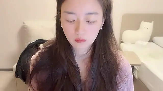 A-xena online show from 10/24/25, 02:43