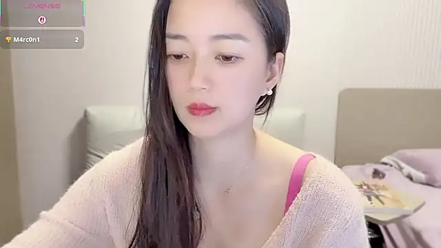 A-xena online show from 11/01/25, 02:51