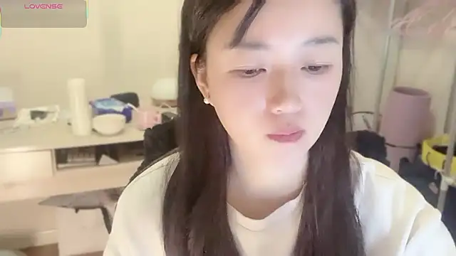 A-xena online show from 12/04/25, 02:32