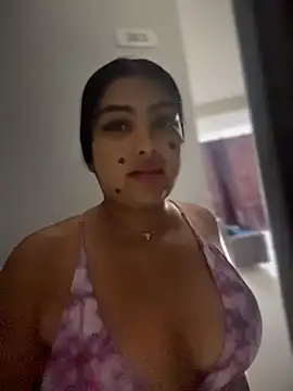 NatashaBrown12 online show from 03/31/26, 07:49