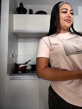 NatashaBrown12 online show from 04/08/26, 02:07