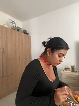 NatashaBrown12 online show from 05/23/26, 08:19
