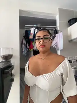 NatashaBrown12 online show from 05/14/26, 02:25