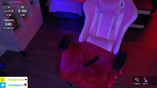 PetiteAngel666 online show from 03/23/25, 01:53