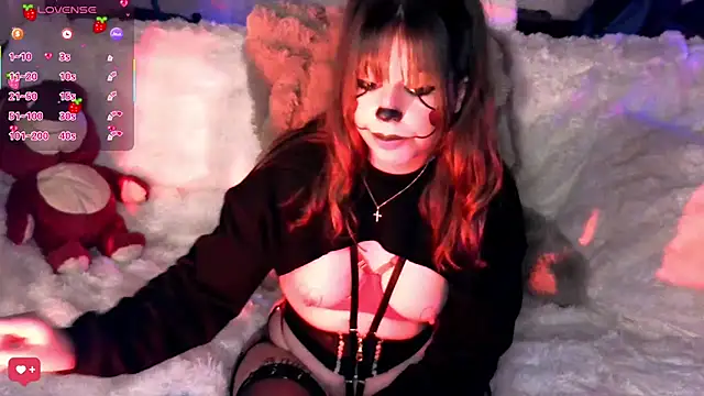 PetiteAngel666 online show from 10/18/25, 10:34