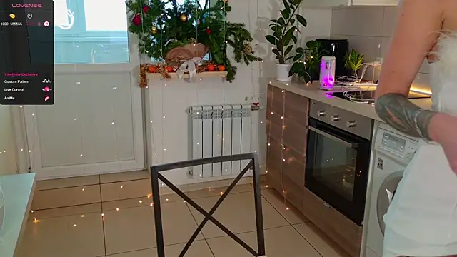 MissLovex online show from 12/22/25, 06:24