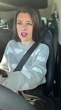 LadyLena1 online show from 02/11/26, 07:14