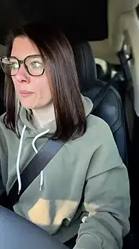 LadyLena1 online show from 03/26/26, 05:55