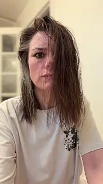 LadyLena1 online show from 03/25/26, 12:11