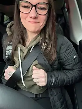 LadyLena1 online show from 01/07/26, 07:08