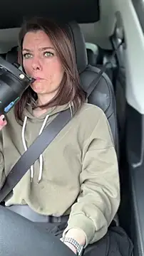 LadyLena1 online show from 03/03/26, 06:04