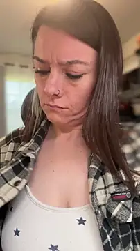 LadyLena1 online show from 03/18/26, 12:03