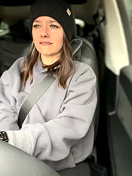 LadyLena1 online show from 11/12/25, 06:56