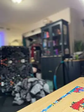 LadyLena1 online show from 12/03/25, 04:17